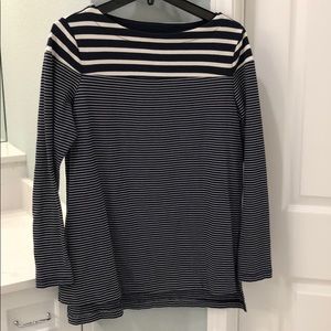 Gap maternity top